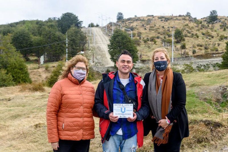 El Municipio entregó otros 33 lotes de la urbanización San Martín 