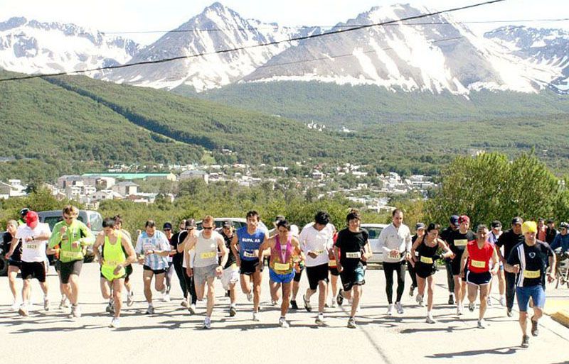 Carrera solidaria para el HRU