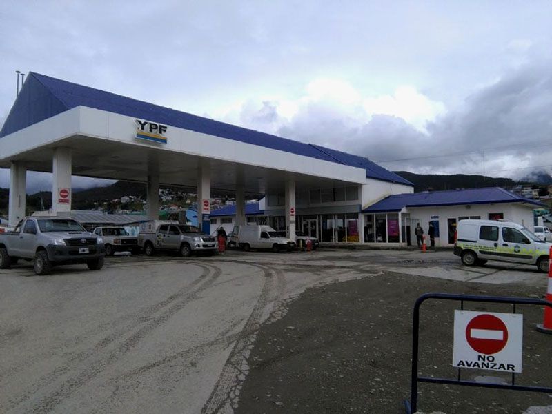 Tierra del Fuego es la que tiene más vehículos por surtidor