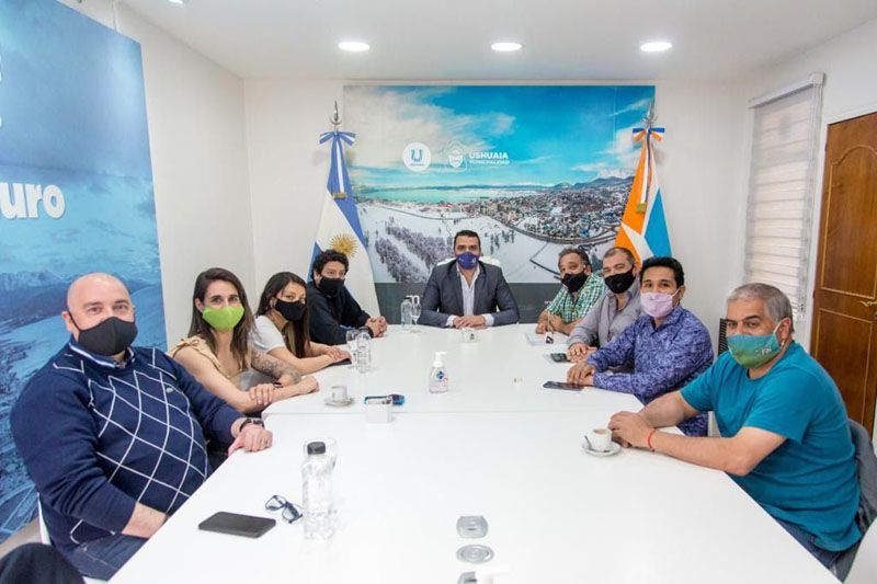 Vuoto recibió a integrantes del Colegio de Profesionales Técnicos