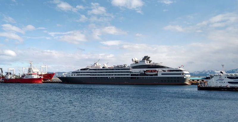 L’Austral y Le Boreal llegaron a Ushuaia