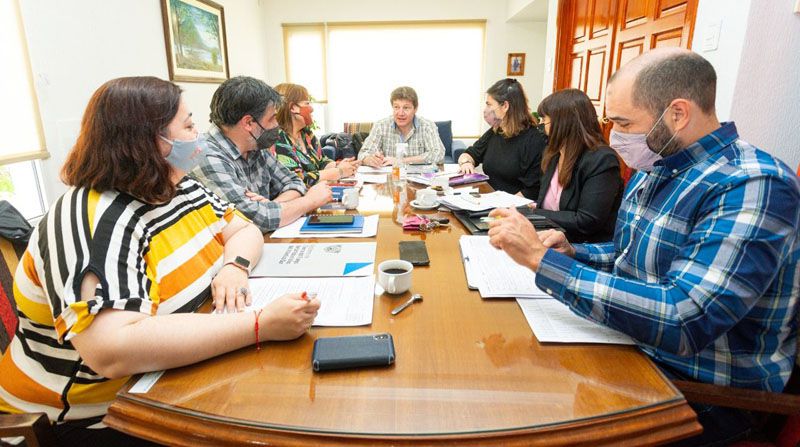 Licitan obra de gas que beneficiará a más de 800 familias 