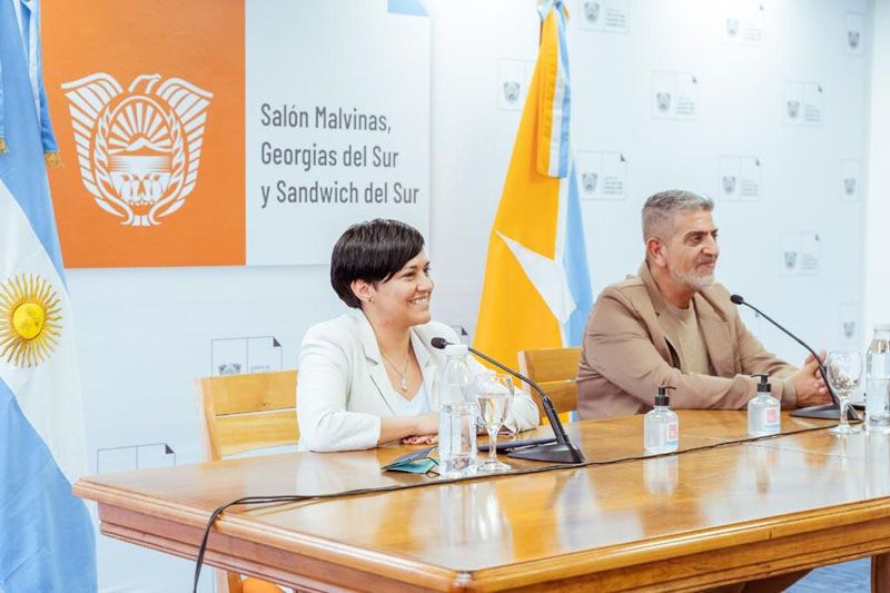 Los dispositivos de refuerzo educativo continuarán funcionando durante las vacaciones