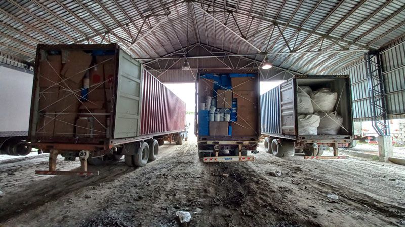 Se completaron tres contenedores con materiales reciclables para el Garrahan