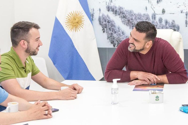  Vuoto recibió a Carlos Martinic