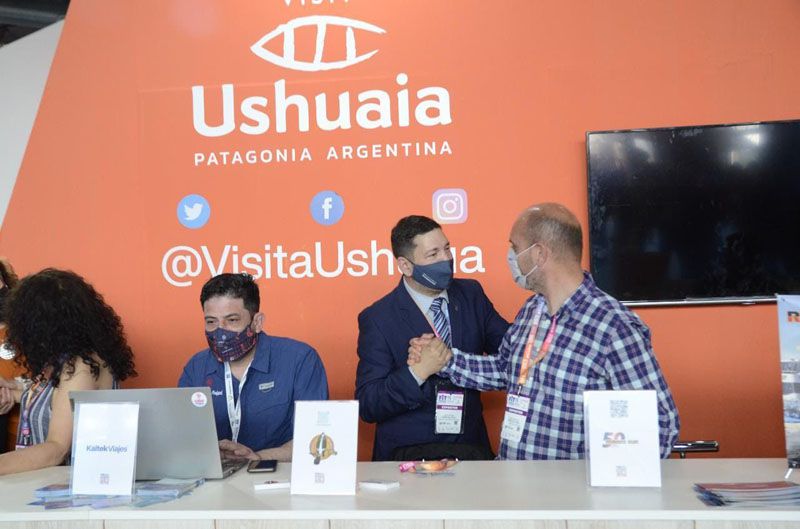 Ushuaia se muestra en la Feria Internacional de Turismo de Latinoamérica
