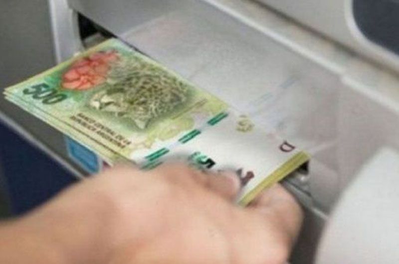 Gobierno paga el medio aguinaldo el sábado 18