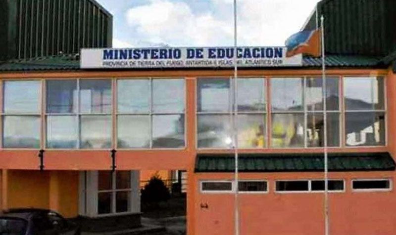 Las clases comienzan el 2 de marzo Las clases comienzan el 2 de marzo