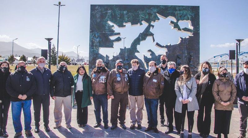 Presencia municipal en acto por los derechos soberanos sobre Malvinas 