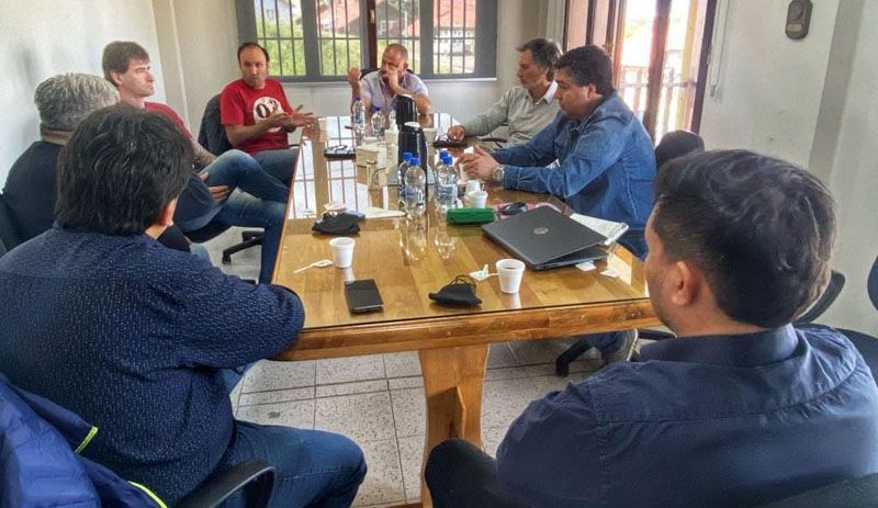 Piden reglas “iguales para todos”