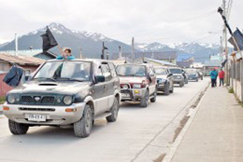 Puerto Williams sale a la calle a reclamar subsidio para el gas