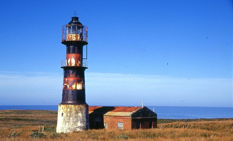 Desmantelan el observatorio instalado en isla Observatorio