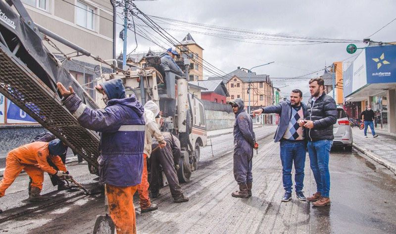 Vuoto recorrió la pavimentación de San Martín