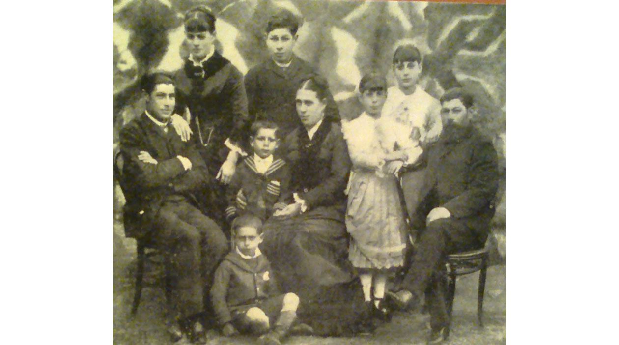 Mauricio Braun acepta convertirse al catolicismo para casarse 