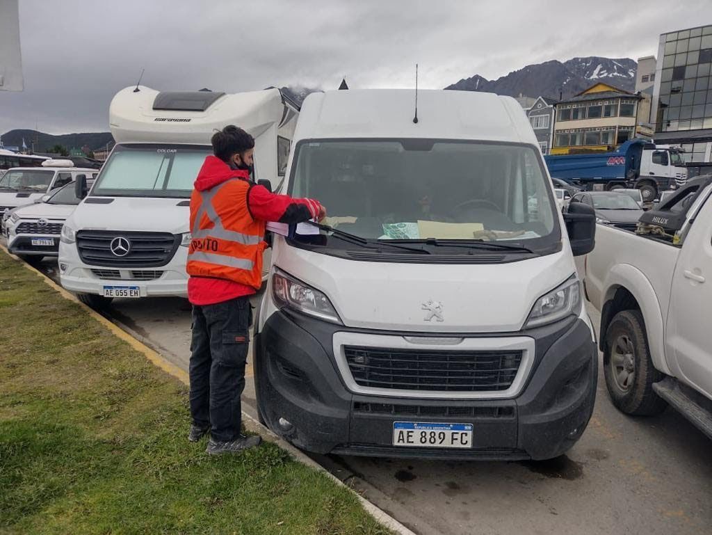 Rige la prohibición de permanencia de casas rodantes en el ejido urbano