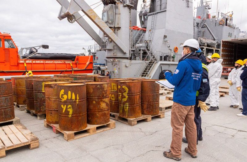 Importante operativo para la disposición final de residuos antárticos 