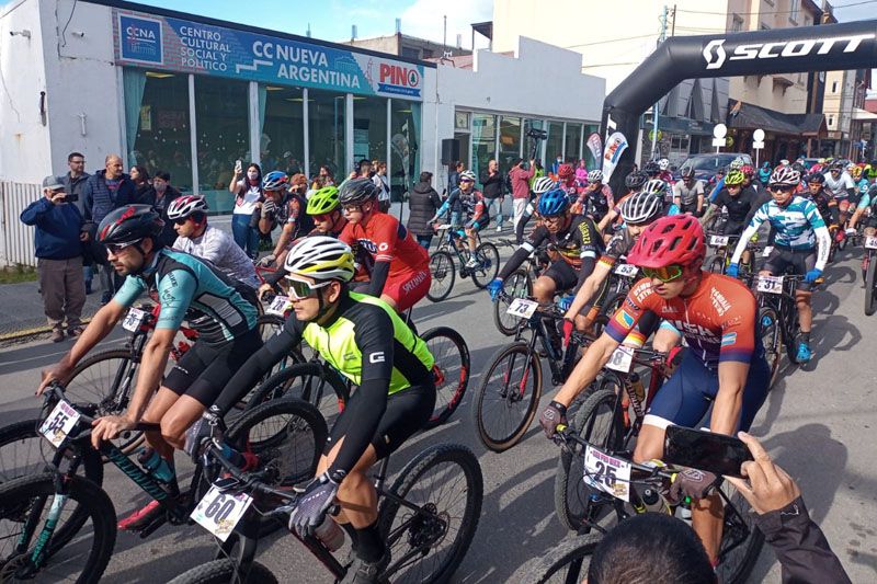 El CCNA auspició el Rally MTB Cruce de los Valles