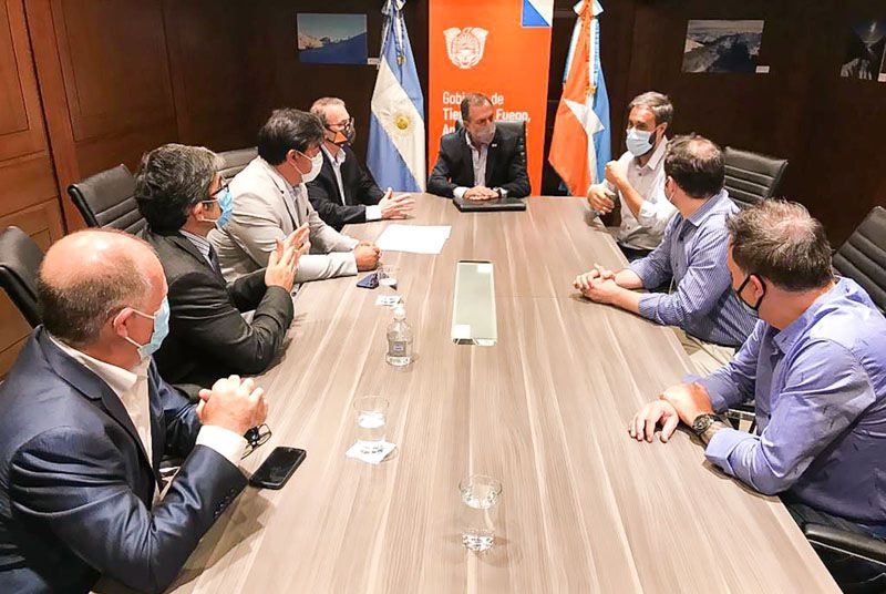 Convenio para potenciar el Polo Logístico Antártico Convenio para potenciar el Polo Logístico Antártico