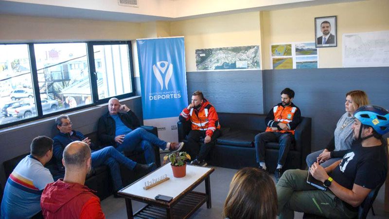 La Municipalidad trabaja junto a ciclistas en la concientización sobre seguridad vial