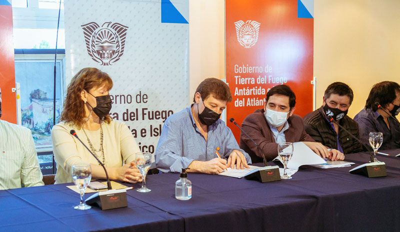 Se firmó la recategorización en los escalafones seco y húmedo 