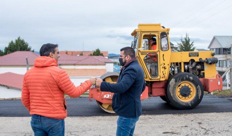 Vuoto recorrió la obra de construcción de la bicisenda