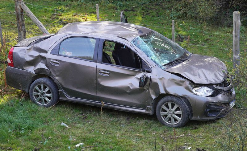 Vuelco en el camino al Parque Nacional