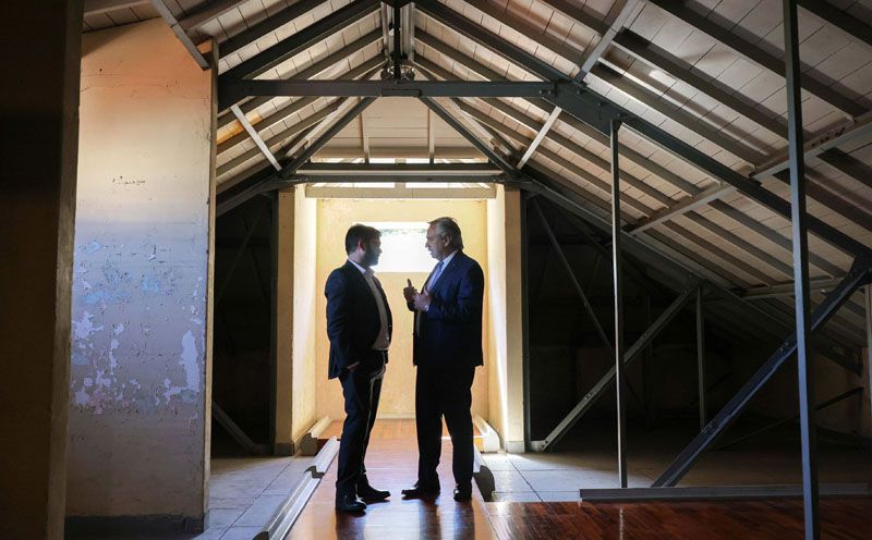 Alberto Fernández recorrió el museo de la ESMA con Boric y dirigentes de derechos humanos