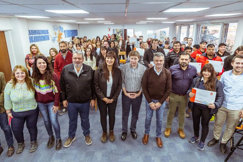 Trabajadores de la economía Popular recibieron herramientas de Melella y Zabaleta