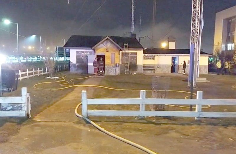 Incendio en el Radio Club Ushuaia