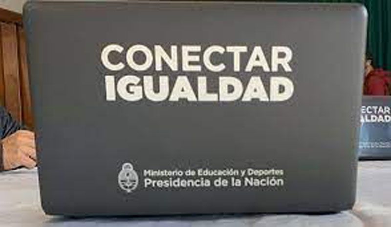 El Ministerio de Educación entregó en una semana más de 29 mil netbooks