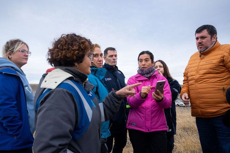 Recorrieron San Sebastián para analizar el cruce por aguas argentinas 