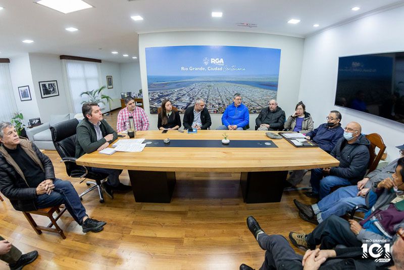 Martín Perez comprometió la regularización de tierras con fines productivos 