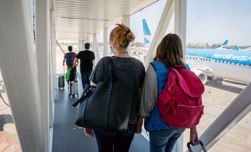 Intenso movimiento turístico en el inicio de las vacaciones de invierno
