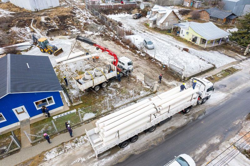 Llegaron los ductos para la planta de tratamiento en Tolhuin