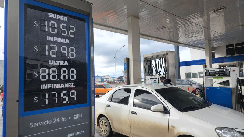 Quinta suba en los combustibles de YPF