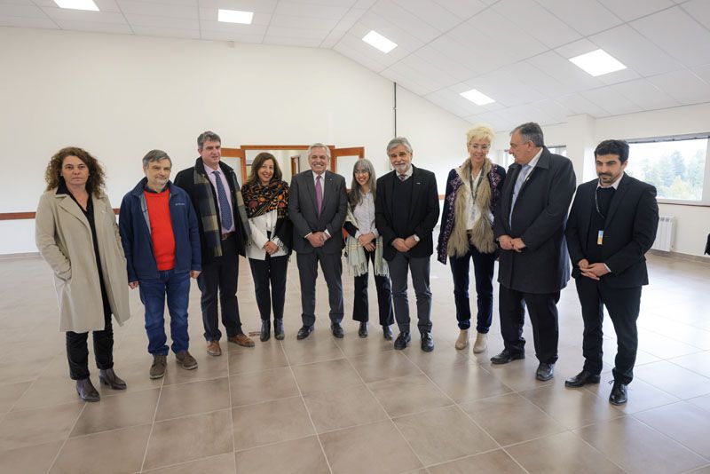 Alberto Fernández visitó Bariloche e hizo una peculiar referencia a Sergio Massa