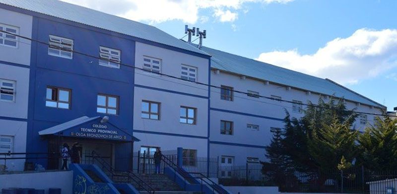 9.000 millones de pesos para mejoramiento de infraestructura escolar