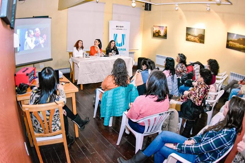 La Municipalidad acompaña el ciclo teatral ‘Mujeres que Arden’