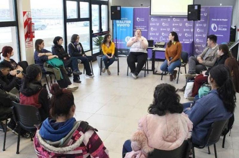 El próximo lunes comenzará el Club de Chicas Programadoras