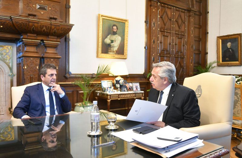 Alberto Fernández recibió a Massa en casa rosada tras su gira por Estados Unidos