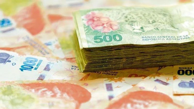 El salario real cayó un 20%