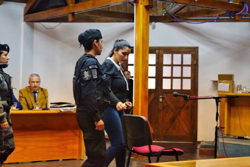 Tras las testimoniales, Gina Cárdenas accedió a declarar