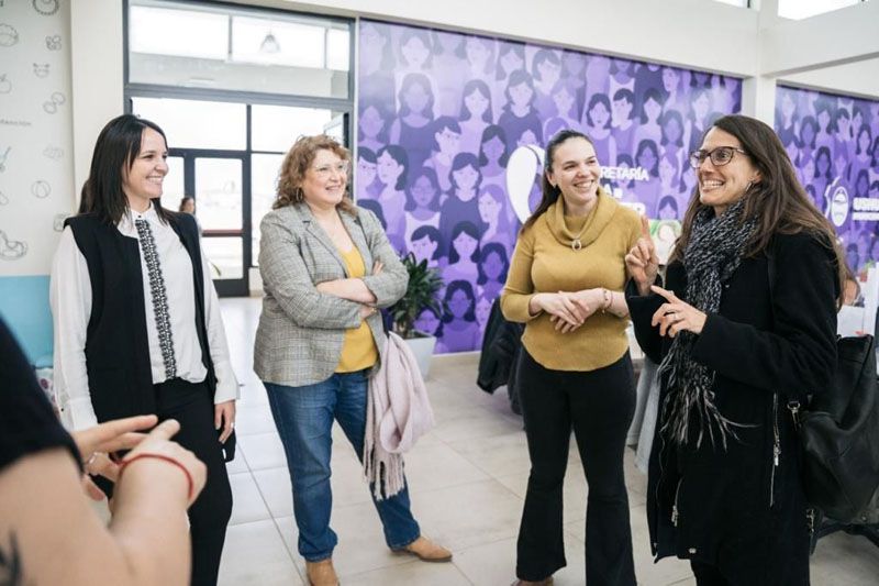 Gómez Alcorta visitó la Casa de la Mujer en Ushuaia