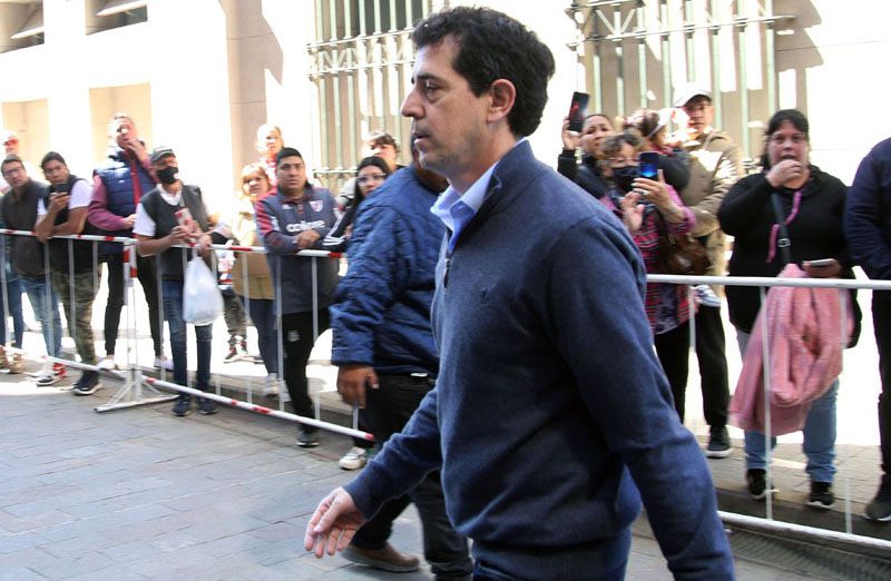 "Wado" de Pedro y nueve gobernadores del norte grande viajan a Estados Unidos