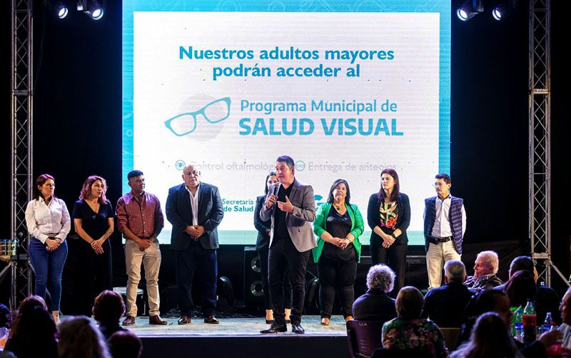Anuncian la ampliación del programa de salud visual para personas mayores