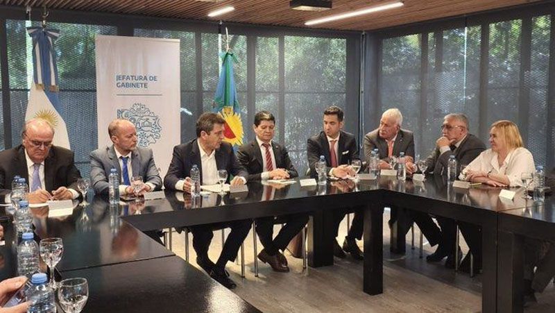 Optimismo en torno a la 19.640 luego de la reunión con Massa 