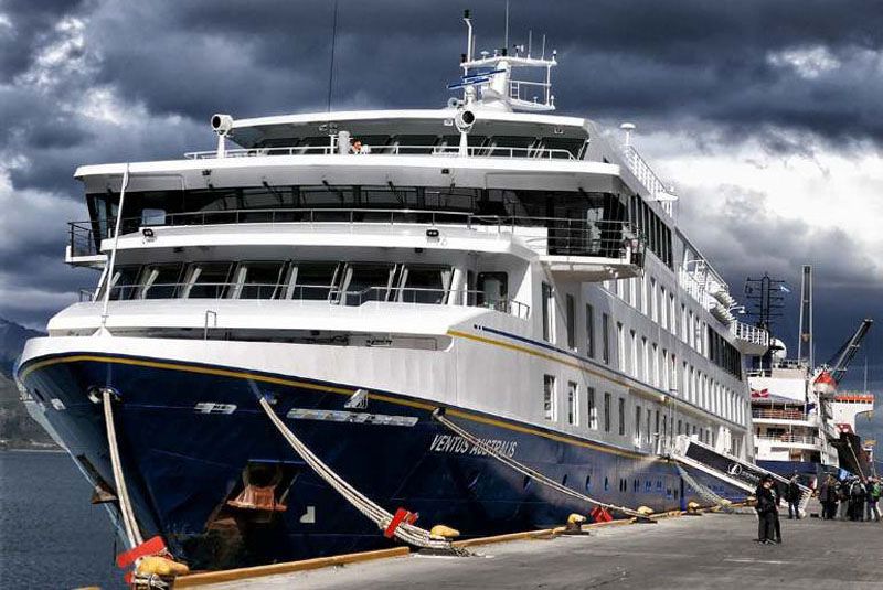 El Ventus Australis abrió la temporada de cruceros