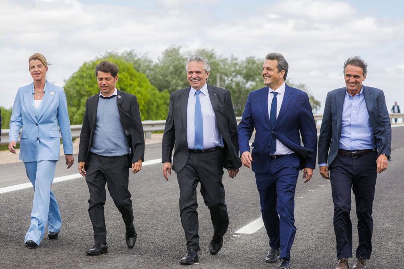 Alberto Fernández recibió a Massa en olivos para analizar medidas económicas