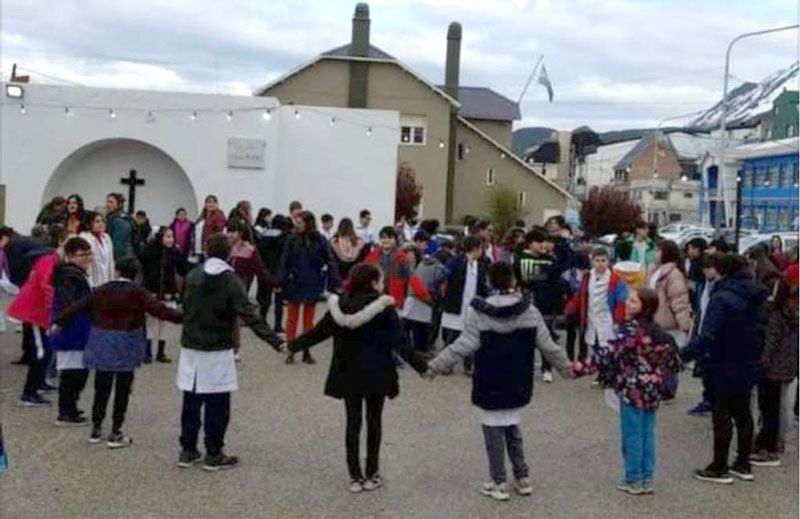 Defensa Civil Municipal realiza simulacros de evacuación en escuelas