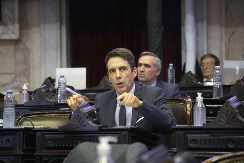 Stefani se anotó en la línea de largada para la gobernación